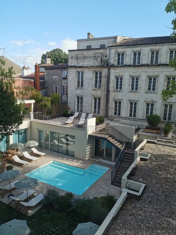 La rochelle hôtel Maison des Ambassadeurs extérieur