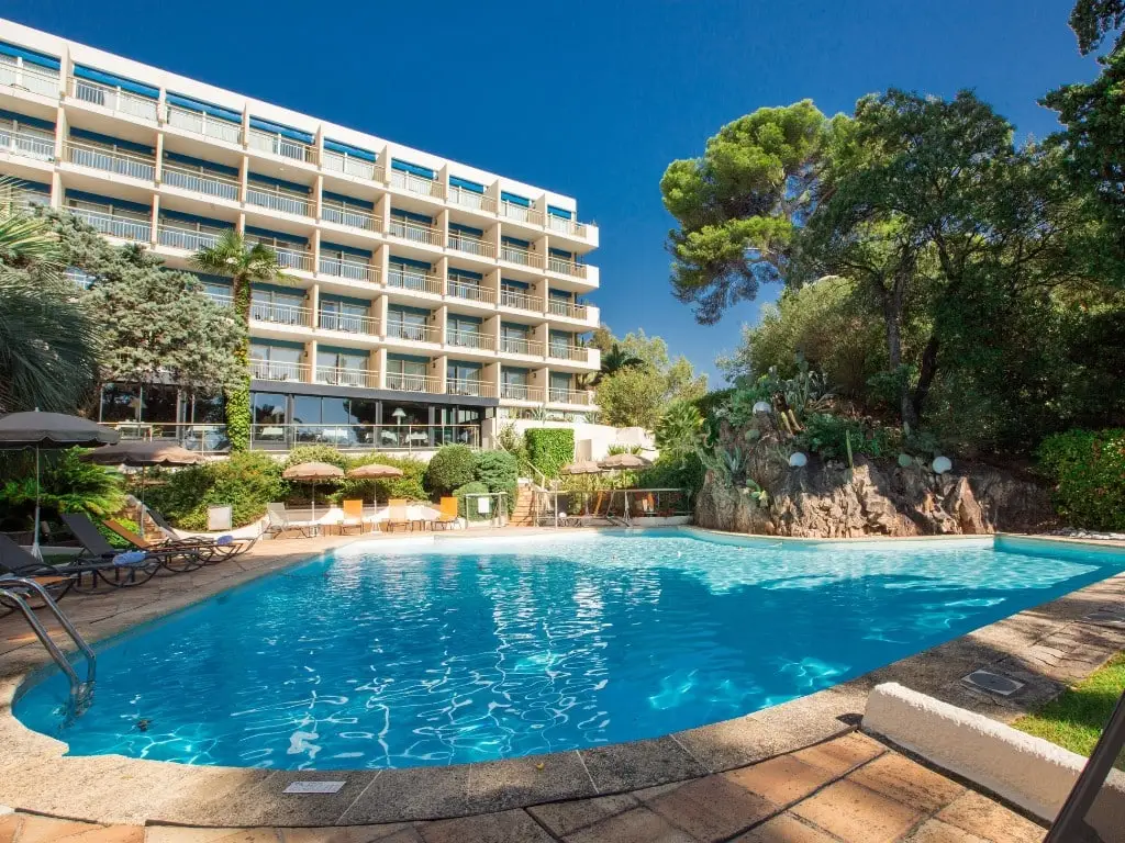 Cannes Hôtel Luxotel